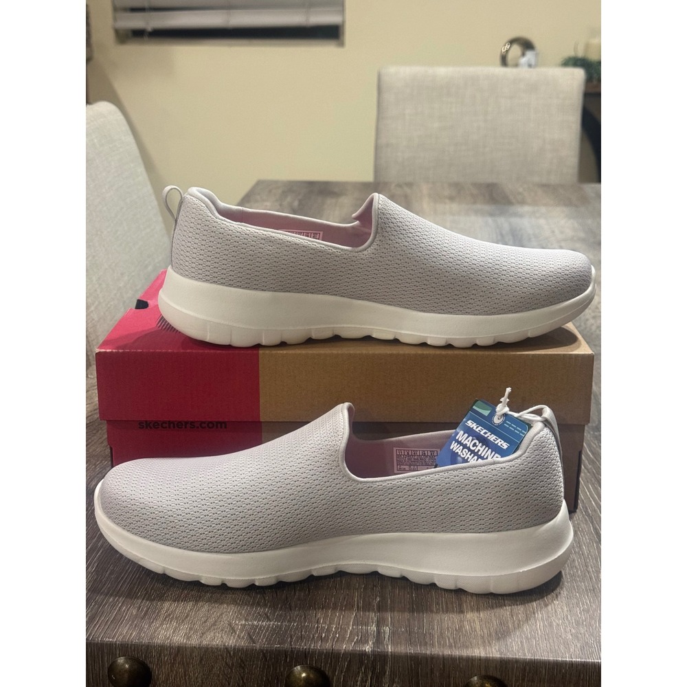 Skechers Go Walk Joy Aurora Natural Slip On Sneakers 124637/NAT Womens 11 NEW